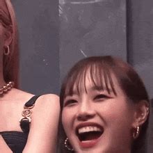 Chuu Silly Silly Seal GIF - Chuu Silly Chuu Silly Seal - Discover & Share GIFs