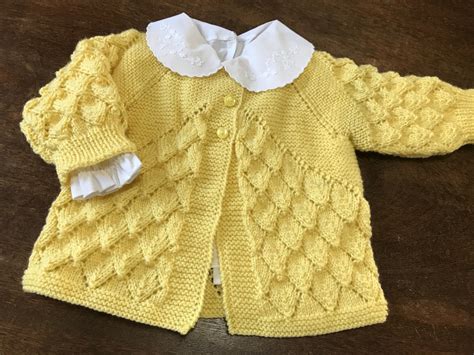 Mimos da Vovó Free Baby Sweater Knitting Patterns, Crochet Baby Blanket Free Pattern, Knit Baby ...