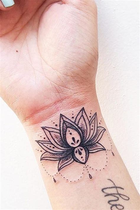 30 Lotus Flower Tattoo Ideas for Spiritual Women