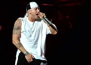 EMINEM rapping | Eminem rapping at the Anger Management Tour… | Flickr