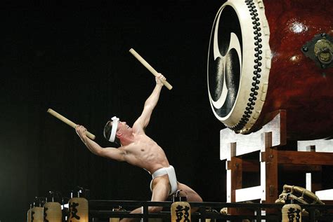 Different Drummers - Glennie, Kodo, Nexus: Percussion and Cultural Confluence | The WholeNote