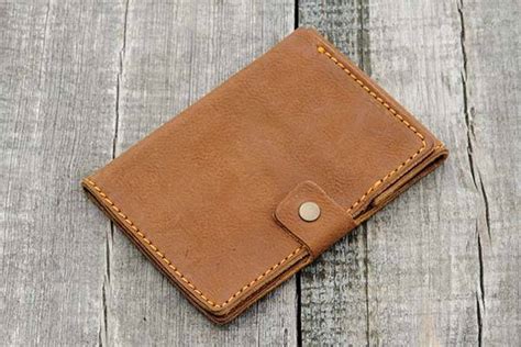 Handmade Custom Leather Passport Wallet | Gadgetsin