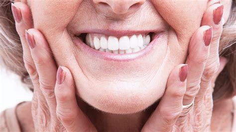 12 Fixes for Common Denture Problems | How to Avoid Issues with Dentures