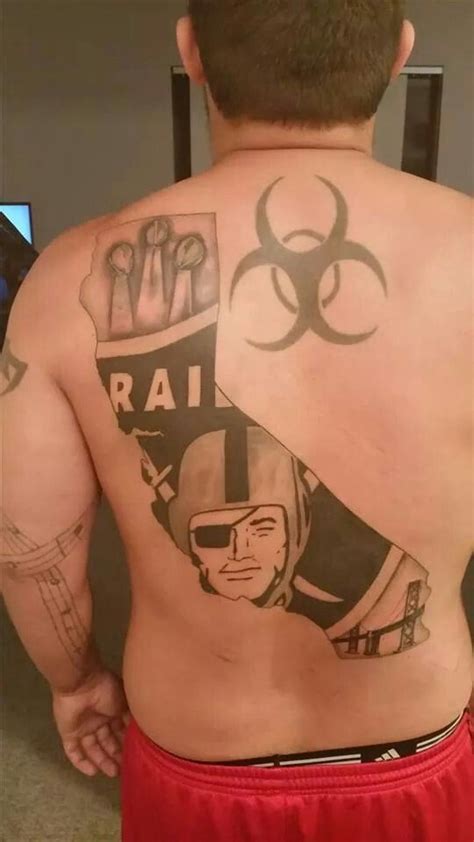 Awesome!!!! | Raiders tattoos, Traditional tattoo drawings, Raiders stuff