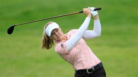 Saturday's LPGA Tour: Brooke Henderson takes two-stroke lead in G.R.; Lexi Thompson shoots 62