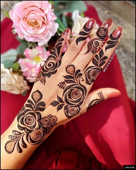 Easy Arabic Back Hand Mehndi Design [AN 6400] | MehndiDig.com