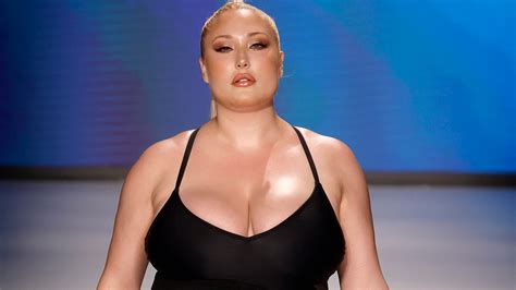 Fox News: Hayley Hasselhoff, model and David Hasselhoff’s daughter, celebrates her curves on ...