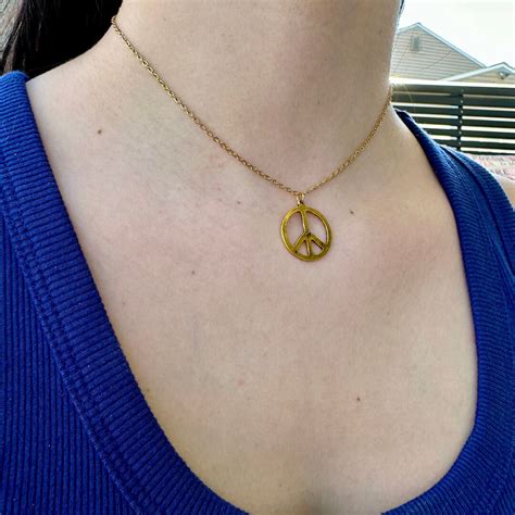 Dainty Peace Sign Necklace Boho Necklace Necklace for Her - Etsy