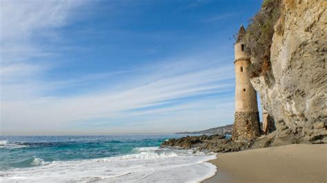 The Most Beautiful Hidden Laguna Beach Beaches to Beat the Crowd