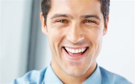 3 Ways To Help You Feel More Confident With Your Smile - Piethis