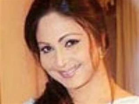 Rati Agnihotri Height, Age, Family, Wiki, News, Videos, Discussion & More