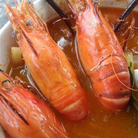 Tom Yam Udang Galah - MakLong Kitchen