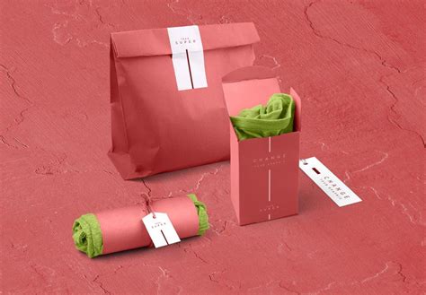 Rose Red Tshirt Packaging Mockup | CSForm