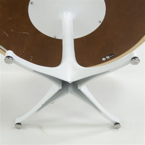 SOLD George Nelson Herman Miller 2010 Pedestal End Coffee Table White ...