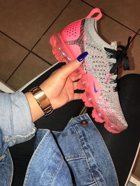 NIKE Air Vapormax Every Girl Should Keep | Sneakers fashion, Sneakers fashion outfits, Nice shoes