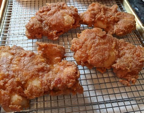 Buttermilk fried chicken thighs | Recipe | Bounded by Buns