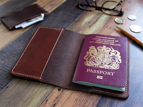 Italian Leather Passport Holder – Hide & Home