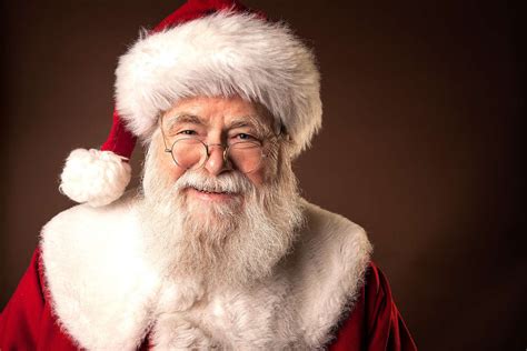 How to Contact or Track Santa Claus Before Christmas