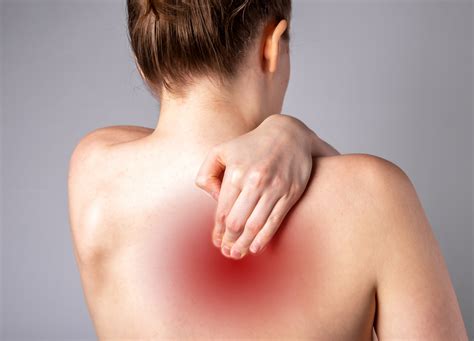 Back Pain Between The Shoulder Blades: What Is It?