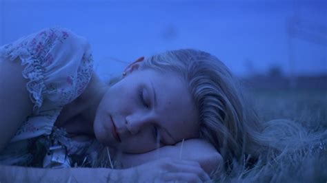 The Virgin Suicides -Verlorene Jugend - Kritik | Film 1999 | Moviebreak.de