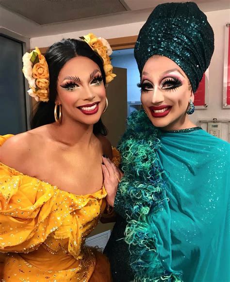 Valentina and Bianca Del Rio • RuPaul's Drag Race • Season 9 and 6 Drag Queens, Valentina Drag ...