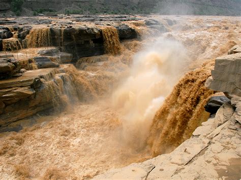 Through Flood and Drought: Reconstructing the Yellow River - Eos