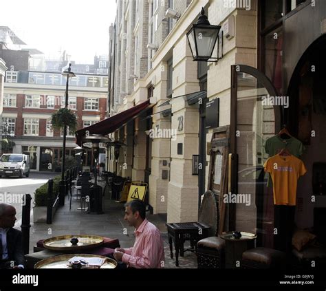 Heddon Street in London, used by David Bowie for the album cover on ...