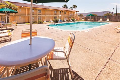 La Quinta Inn by Wyndham Corpus Christi North | Corpus Christi, TX Hotels