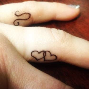 27+ Intertwining Hearts Tattoo - DahniConaire