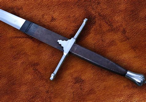 The William Wallace Scottish Claymore Sword - Braveheart Sword (#1362) - Darksword Armory