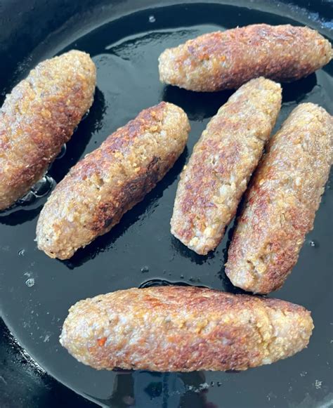 Homemade Sausage For Traditional Irish Breakfast - joinmeinthekitchen.com