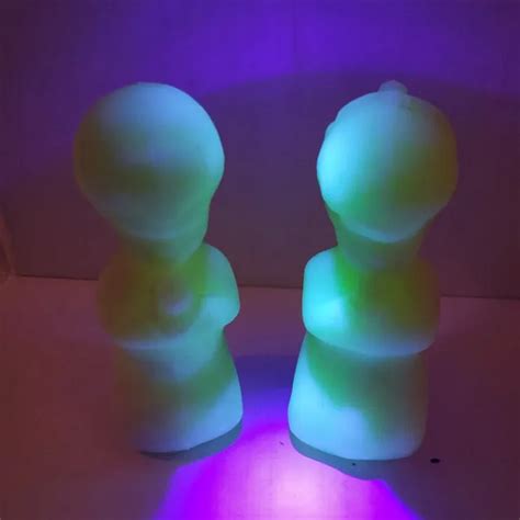 VINTAGE FENTON BOY and Girl Praying Custard Glass Figurines Original Label Glows $29.95 - PicClick