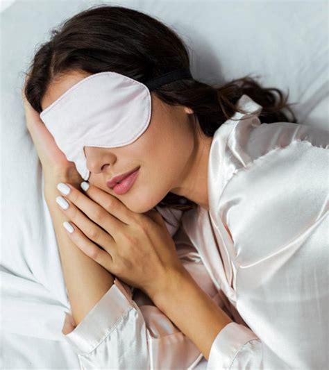 8 Best Sleep Masks For Side Sleepers (2023), According to Reviews