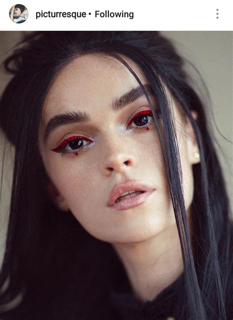 Pin by Shauna Elrod on Makeup | Red eyeliner, Eye makeup, Artistry makeup
