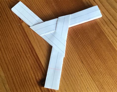 cohost! - "how to make a 3-armed brigid's cross out of paper!"