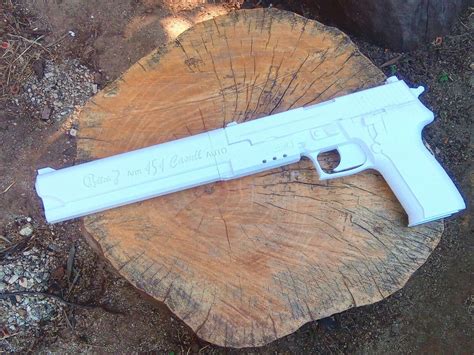 Hellsing Arms .454 Casull Pistol Replica - Science Fiction Anime Manga Cosplay | eBay