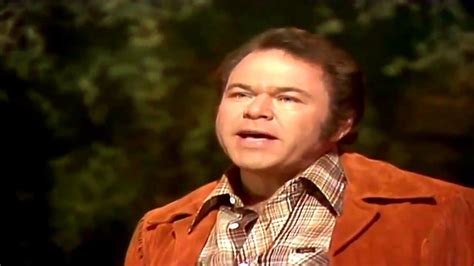 Roy Clark - Yesterday When I Was Young - this song always got to me, even when I was young lol ...