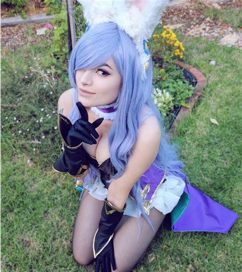 Cosplay Feature: Zalaria Cosplay's Springtime Bunny Camilla