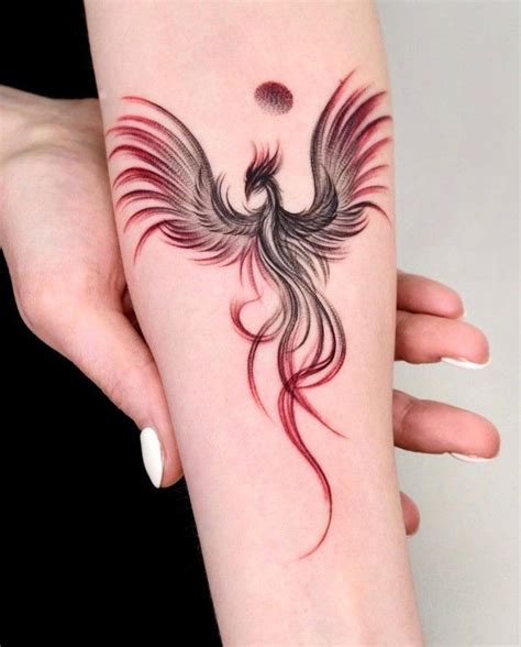 Pin by Flor RiCru on Tatuajes | Pheonix tattoo, Small phoenix tattoos, Phoenix tattoo design