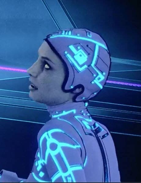 Yori/Nora- Tron Disney Pictures, Disney Pics, Tron Art, July 9th, Sci ...