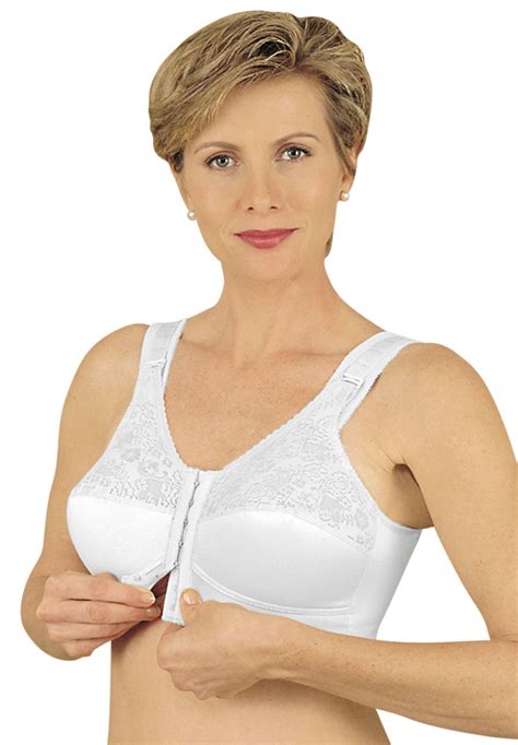 Lightly fiberfilled cups provides flattering shape and support Each bra ...