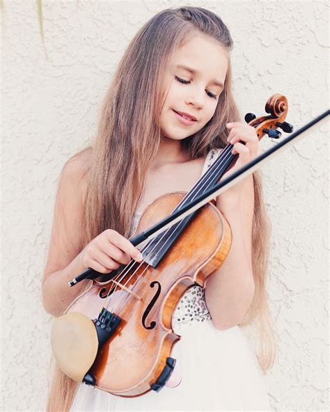 Karolina Protsenko in 2020 | Violinist, Music instruments, Extraordinary