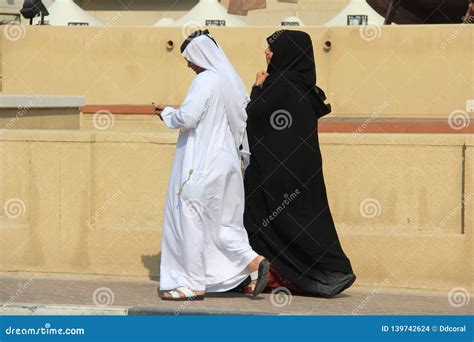 People on the Streets of Dubai, United Arab Emirates Editorial Stock Image - Image of ...