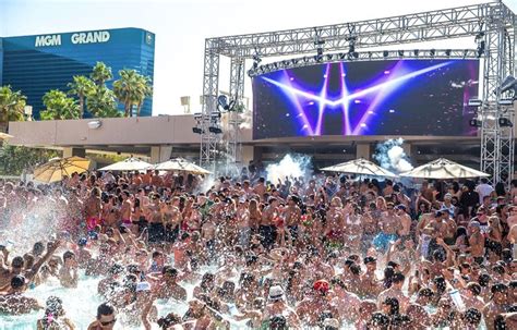 Top 5 Pool Parties In Las Vegas - Casino.org Blog