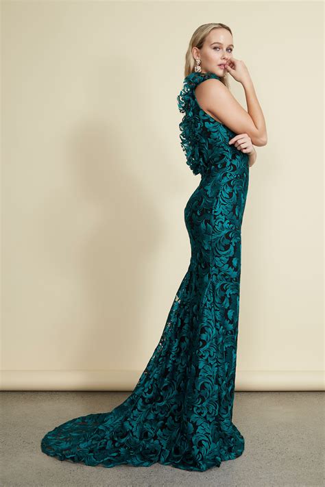 Ivy Gown Green/Black | Shape skirt, Gowns, Formal dresses long