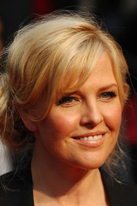 Ashley Jensen Weight Loss Journey: Did The Actress Undergo Surgery? Husband And Children - 247 ...