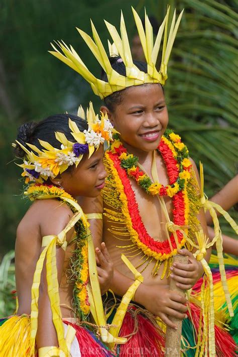 14022841su | Keren Su/China Span | Federated states of micronesia, Micronesia, Yap island