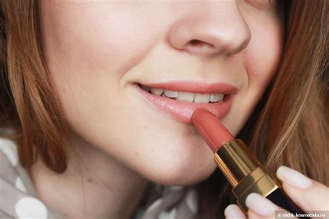 Chanel Rouge Coco Lipstick 402 Adrienne - Lipstick Gallery