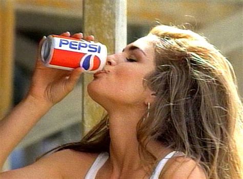 Pepsi Cindy Crawford (1992) from Best Super Bowl Ads Ever | Cindy crawford pepsi, Pepsi ad, Pepsi