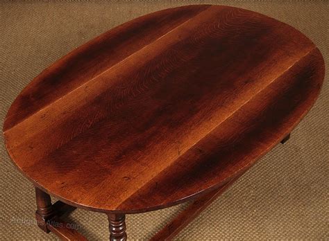 Oak Drop Leaf Coffee Table. - Antiques Atlas